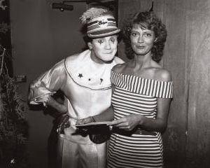 Susan Sarandon and friend, 1983, NY.jpg